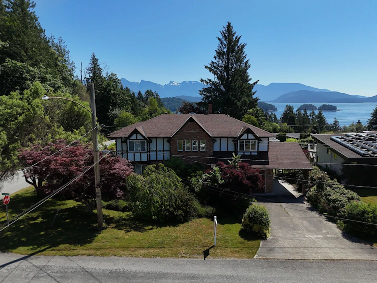 1564 Thompson Road, Gibsons, BC, V0N 1V6 - 31