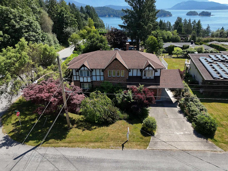 1564 Thompson Road, Gibsons, BC, V0N 1V6 - 30