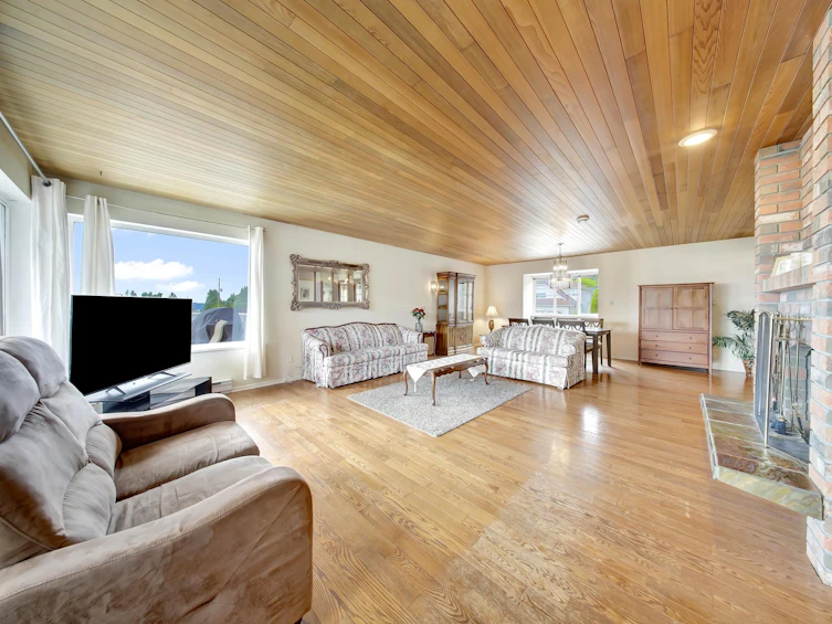 1564 Thompson Road, Gibsons, BC, V0N 1V6 - 3