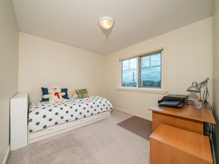 8015 11th Avenue, Burnaby, BC, V3N 2N8 - 27