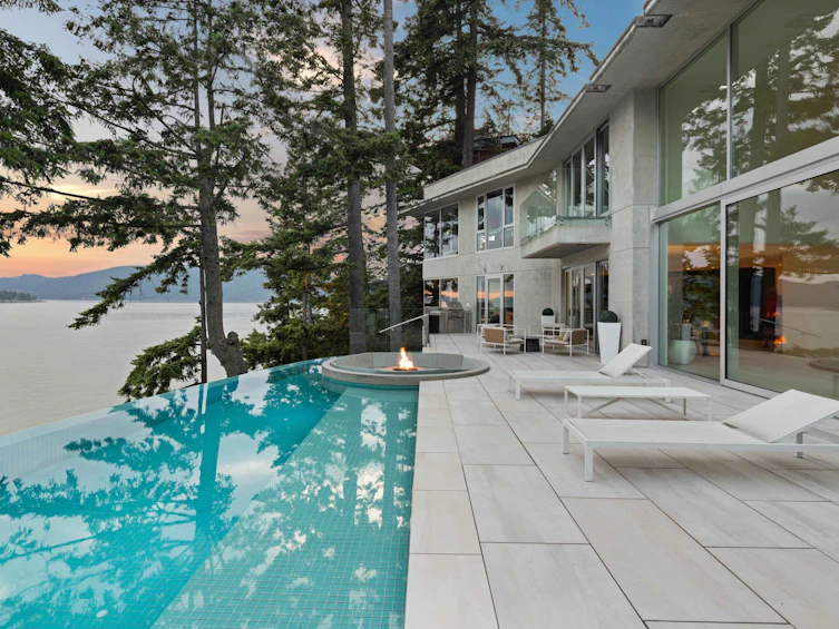 5225 Gulf Place, West Vancouver, BC, V7W 2V9 - 27