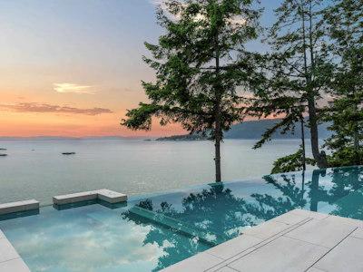 5225 Gulf Place - 2