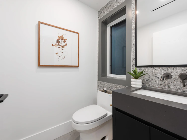 5-369 E 33rd Avenue, Vancouver, BC, V5V 2Z8 - 11