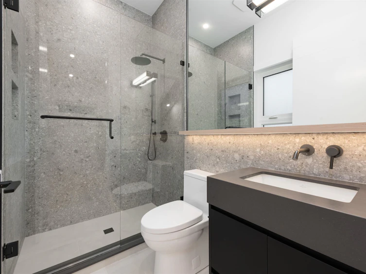 5-369 E 33rd Avenue, Vancouver, BC, V5V 2Z8 - 19