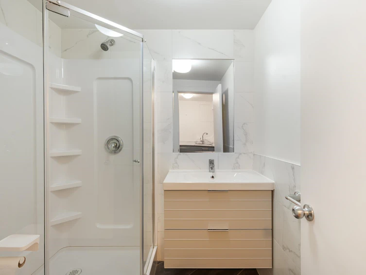 109 College Court, New Westminster, BC, V3L 1K8 - 31