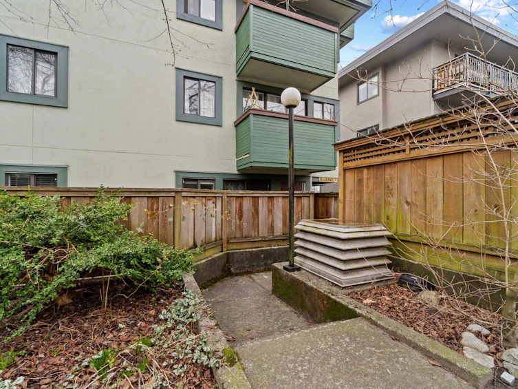 105-2159 Wall Street, Vancouver, BC, V5L 1B3 - 16