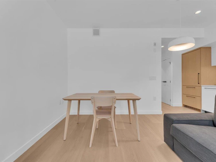 86 W King Edward Avenue, Vancouver, BC, V5Y 0N6 - 7