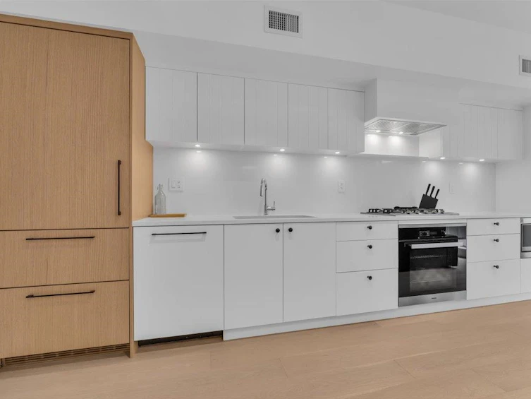 86 W King Edward Avenue, Vancouver, BC, V5Y 0N6 - 5