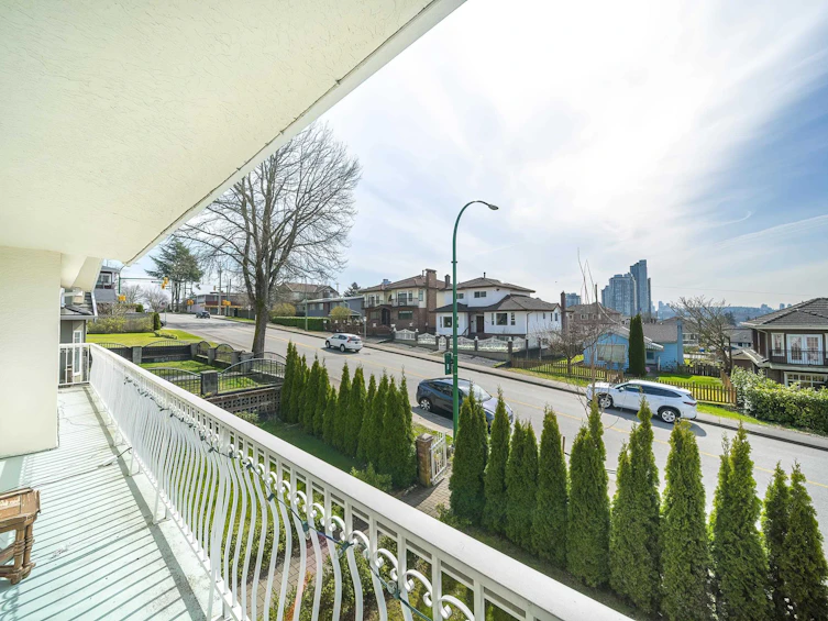 4031 Parker Street, Burnaby, BC, V5C 3B8 - 35