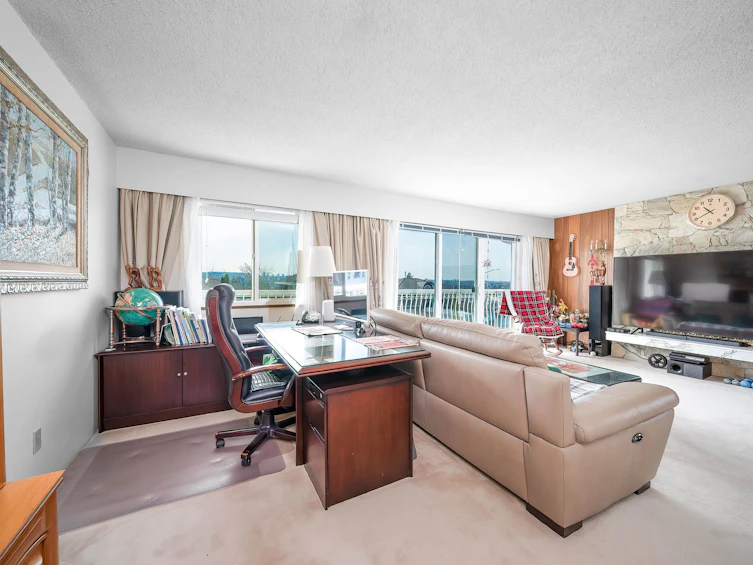 4031 Parker Street, Burnaby, BC, V5C 3B8 - 9