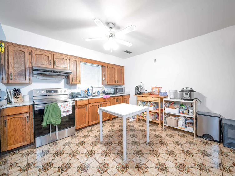 4031 Parker Street, Burnaby, BC, V5C 3B8 - 23