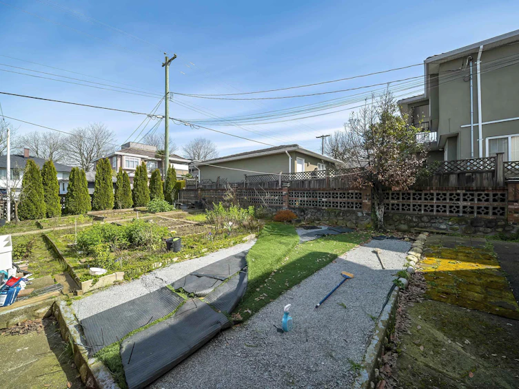 4031 Parker Street, Burnaby, BC, V5C 3B8 - 31