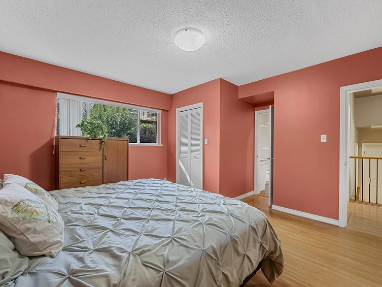 5537 Rugby Street, Burnaby, BC, V5E 2N2 - 10