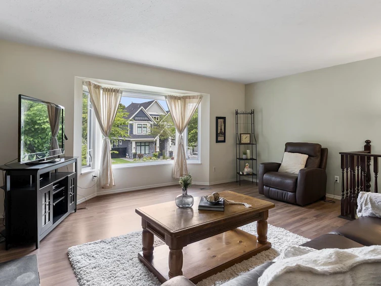 15252 97 Avenue, Surrey, BC, V3R 8P9 - 4