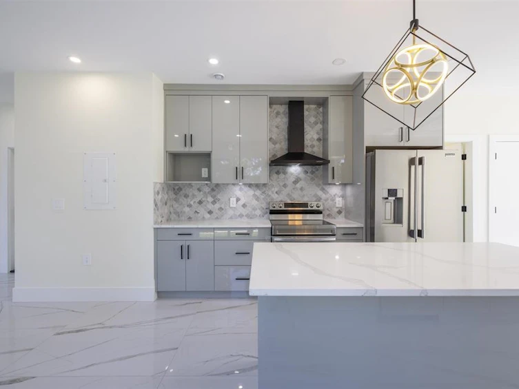 7327 Ethel Avenue, Burnaby, BC, V3N 2C6 - 12