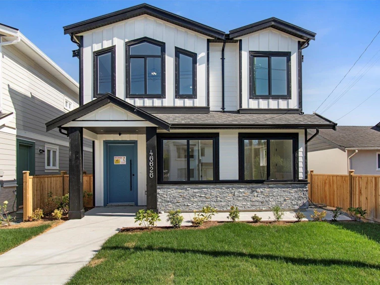 46626 Portage Avenue, Chilliwack, BC, V2P 3G5