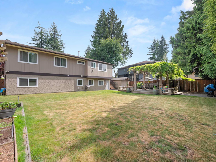 10733 Dunlop Road, Delta, BC, V4C 2M7 - 27