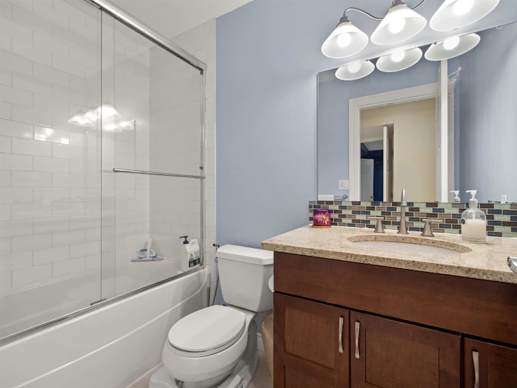 10733 Dunlop Road, Delta, BC, V4C 2M7 - 26