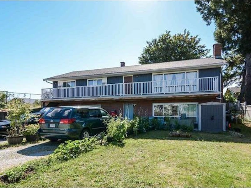12125 203rd Street, Maple Ridge BC V2X 4V4