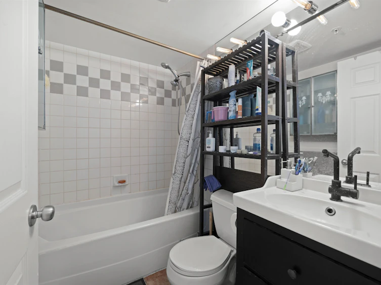 1905-63 Keefer Place, Vancouver, BC, V6B 6N6 - 23