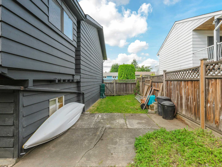 11344 86a Avenue, Delta, BC, V4C 2Y8 - 39