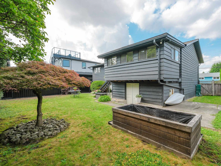 11344 86a Avenue, Delta, BC, V4C 2Y8 - 38