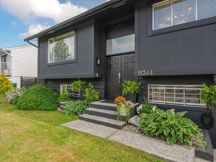 11344 86a Avenue, Delta, BC, V4C 2Y8 - 6