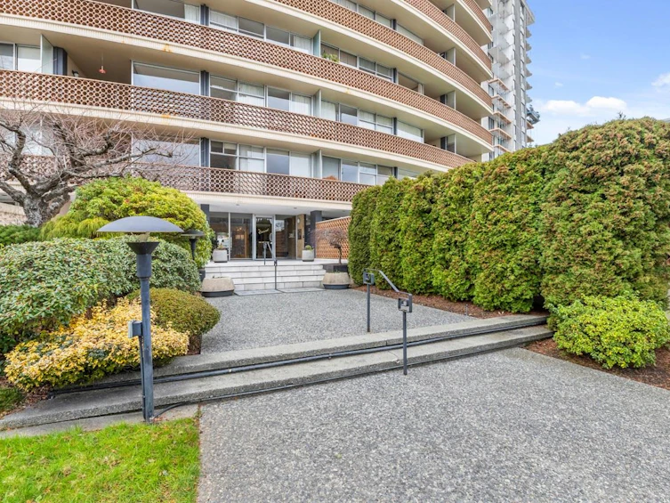 101-2135 Argyle Avenue, West Vancouver, BC, V7V 1A5 - 33