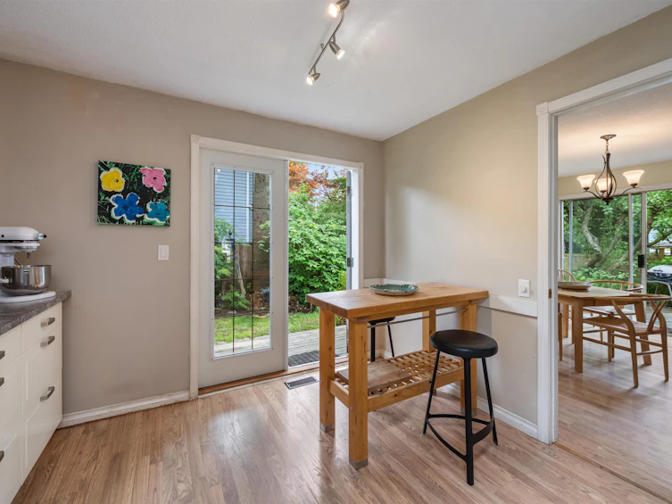 1430 Bergstrom Road, Surrey, BC, V4B 5E1 - 8