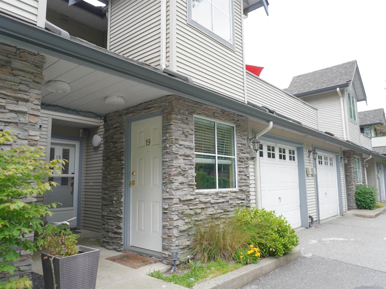 19-19034 Mcmyn Road, Pitt Meadows, BC, V3Y 2N8 - 2