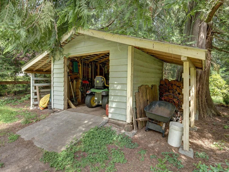 1317 Lockyer Road, Roberts Creek, BC, V0N 2W1 - 31