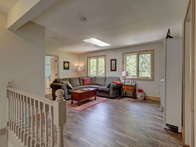1317 Lockyer Road, Roberts Creek, BC, V0N 2W1 - 15