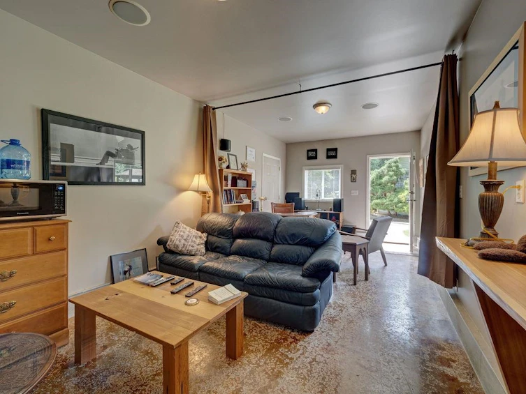 1317 Lockyer Road, Roberts Creek, BC, V0N 2W1 - 29