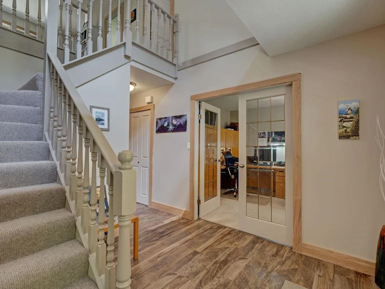 1317 Lockyer Road, Roberts Creek, BC, V0N 2W1 - 3