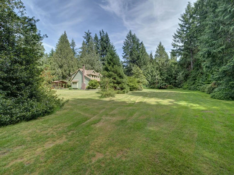 1317 Lockyer Road, Roberts Creek, BC, V0N 2W1 - 36