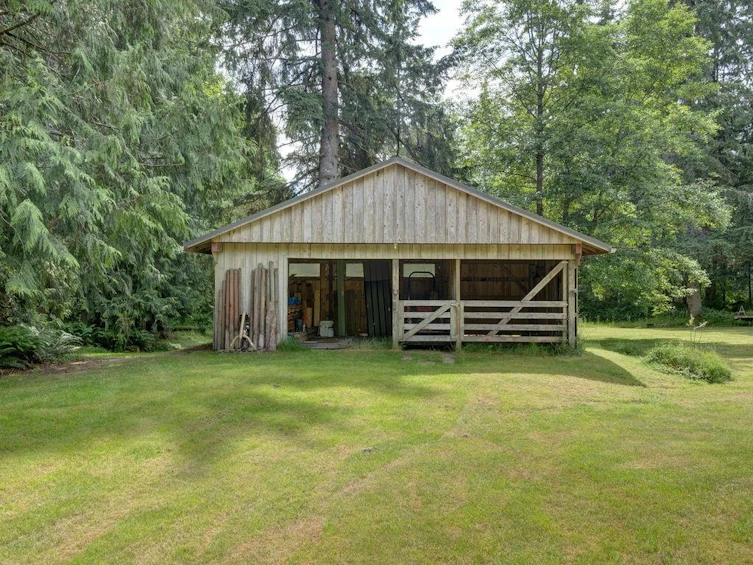 1317 Lockyer Road, Roberts Creek, BC, V0N 2W1 - 33