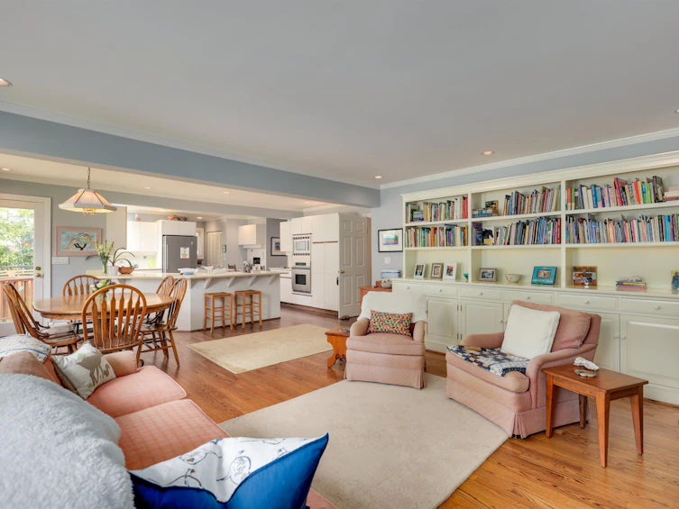 3221 W 36th Avenue, Vancouver, BC, V6N 2R6 - 6