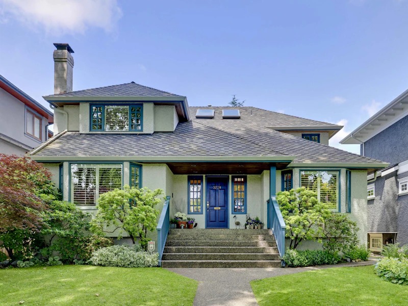 3221 W 36th Avenue, Vancouver BC V6N 2R6