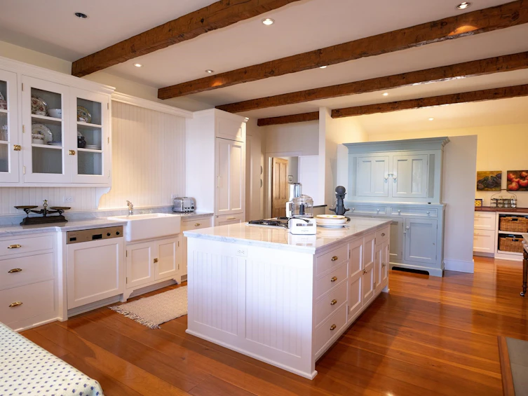 1289 Gower Point Road, Gibsons, BC, V0N 1V3 - 9