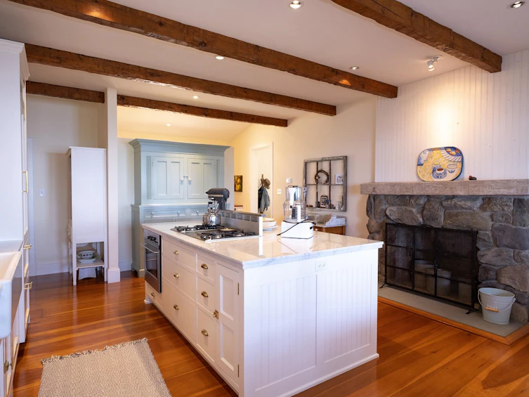 1289 Gower Point Road, Gibsons, BC, V0N 1V3 - 8