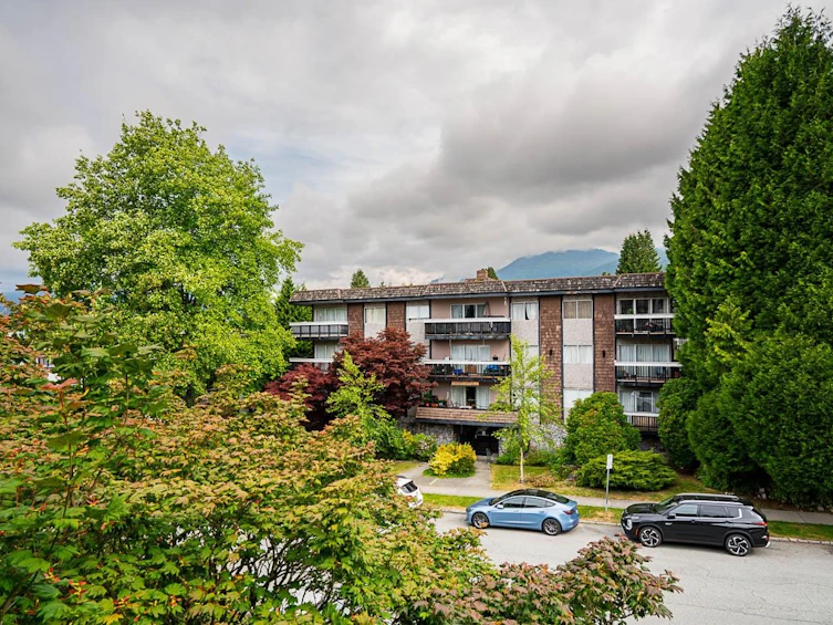 301-141 E 18th Street, North Vancouver, BC, V7L 2X3 - 23