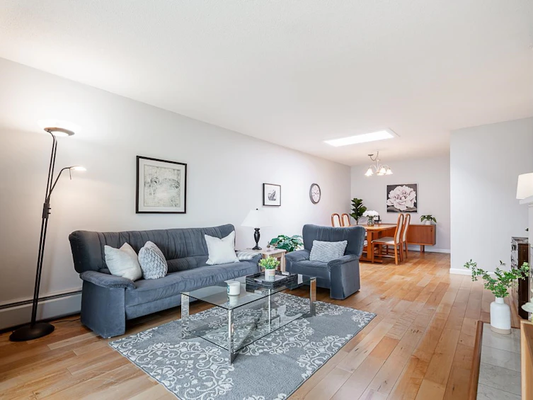301-141 E 18th Street, North Vancouver, BC, V7L 2X3 - 3