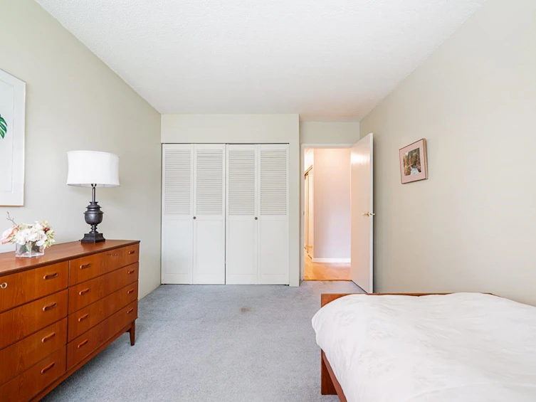 301-141 E 18th Street, North Vancouver, BC, V7L 2X3 - 18