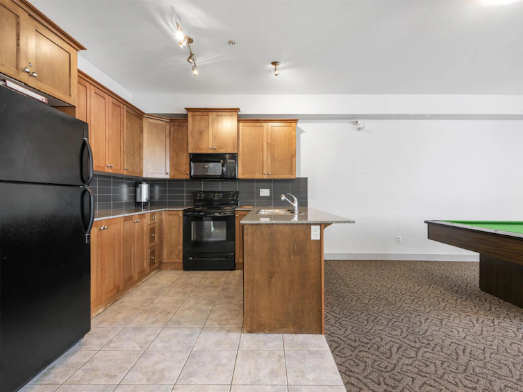408-17712 57a Avenue, Surrey, BC, V3S 1J1 - 24