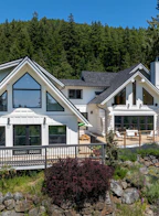650 Laura Road