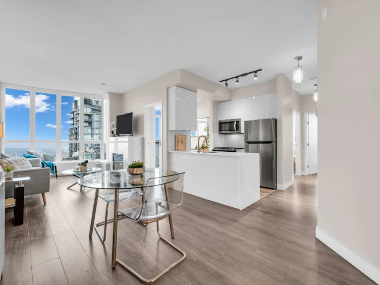 3208-1239 W Georgia Street, Vancouver, BC, V6E 3J5 - 2