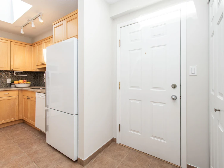 309-843 22nd Street, West Vancouver, BC, V7V 4C1 - 10