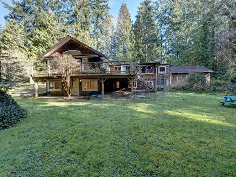 1028 Blackburn Road, Roberts Creek, BC, V0N 2W4 - 26