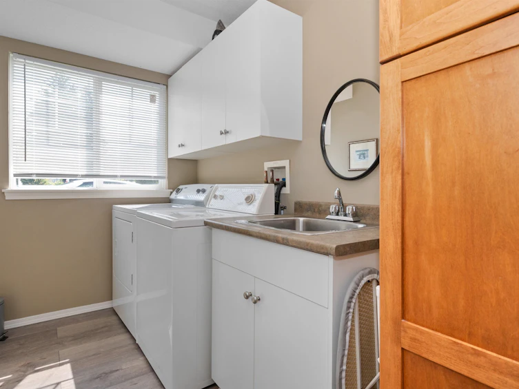 65899 Park Avenue, Hope, BC, V0X 1L1 - 24