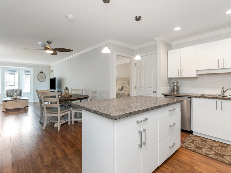 407-5488 198 Street, Langley, BC, V3A 1G2 - 9